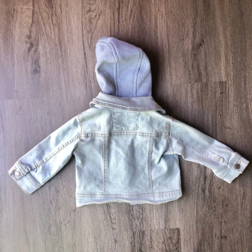 Urban Republic Denim Jacket Baby Girls 6-9 Months Hooded Zippered Blue Jean